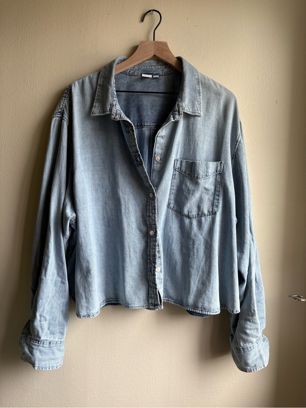 Gap Denim Buttondown